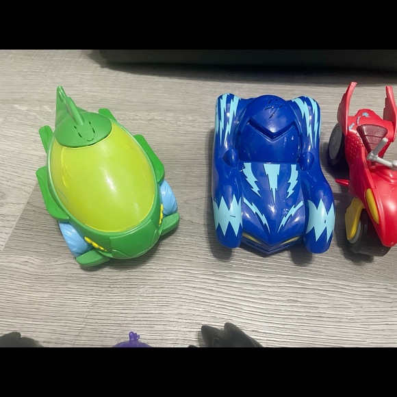 PJ Mask Vehicles & Figures - Picture 2 of 6